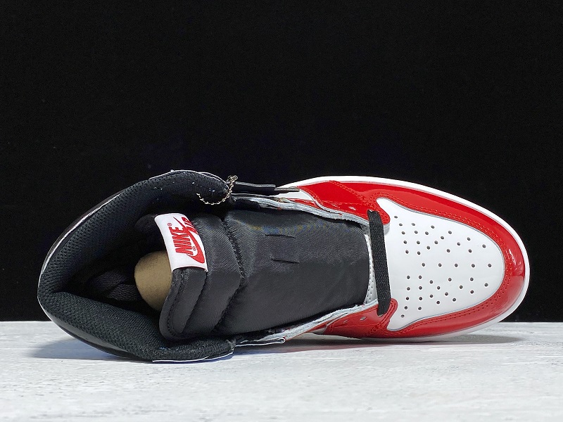 Air Jordan 1 Fearless